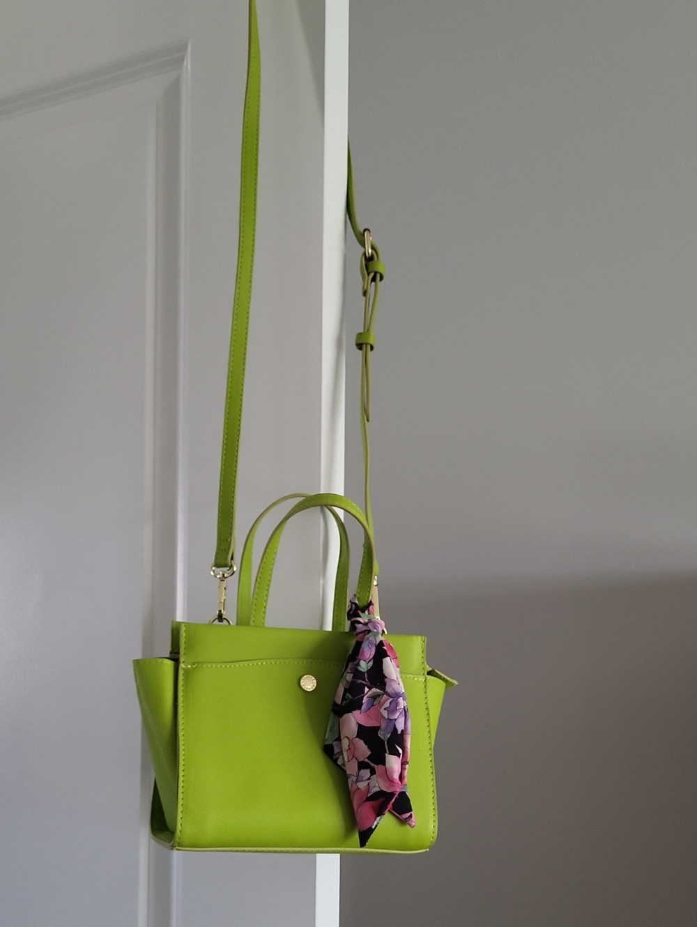 Steve Madden Lime Green Purse with Floral Scarf